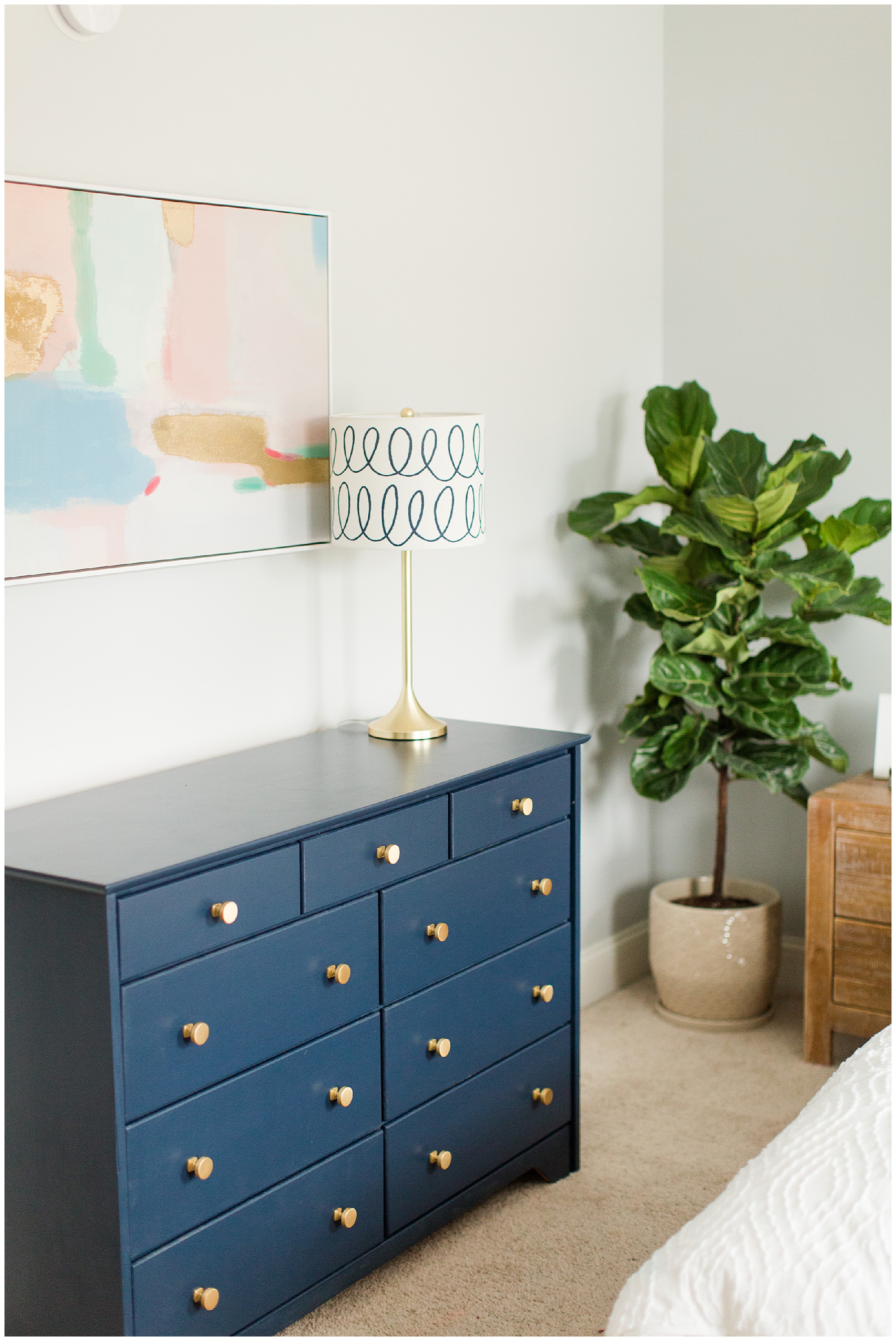 Elegant Coastal Bedroom Makeover Navy And Gold Dresser