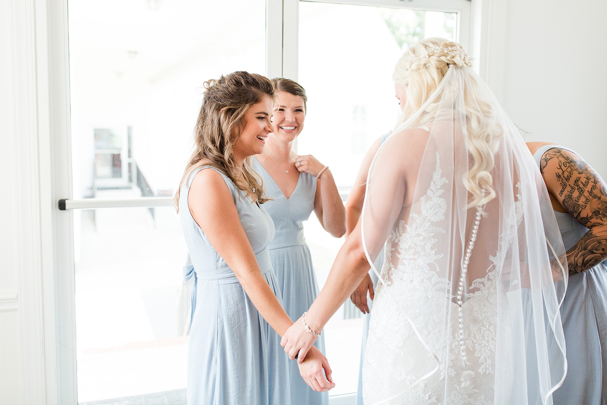 Light Blue Spring Wedding In Goldsboro Nc Hannah And Ben