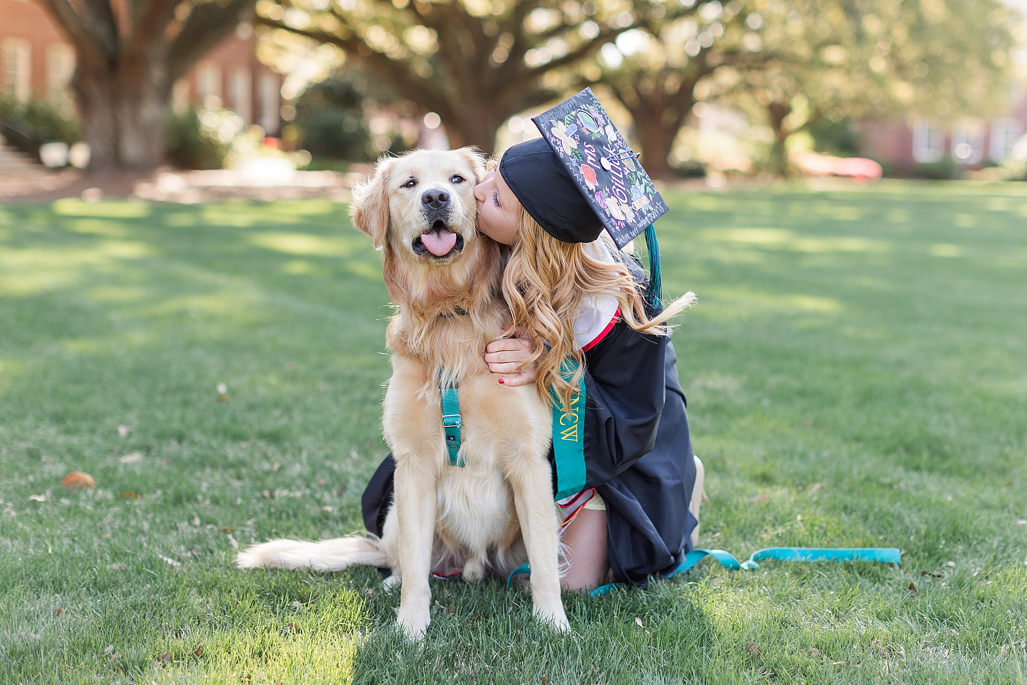 Uncw Senior Graduation Photos Kylene Gillick Dakota Hersey Photography